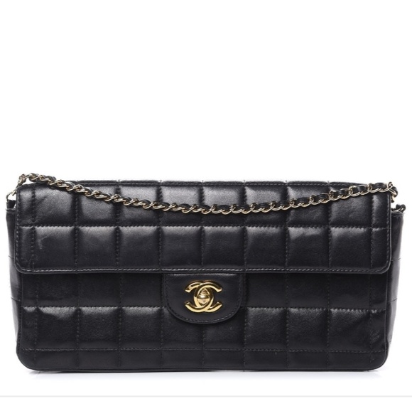 chanel chocolate bar flap bag